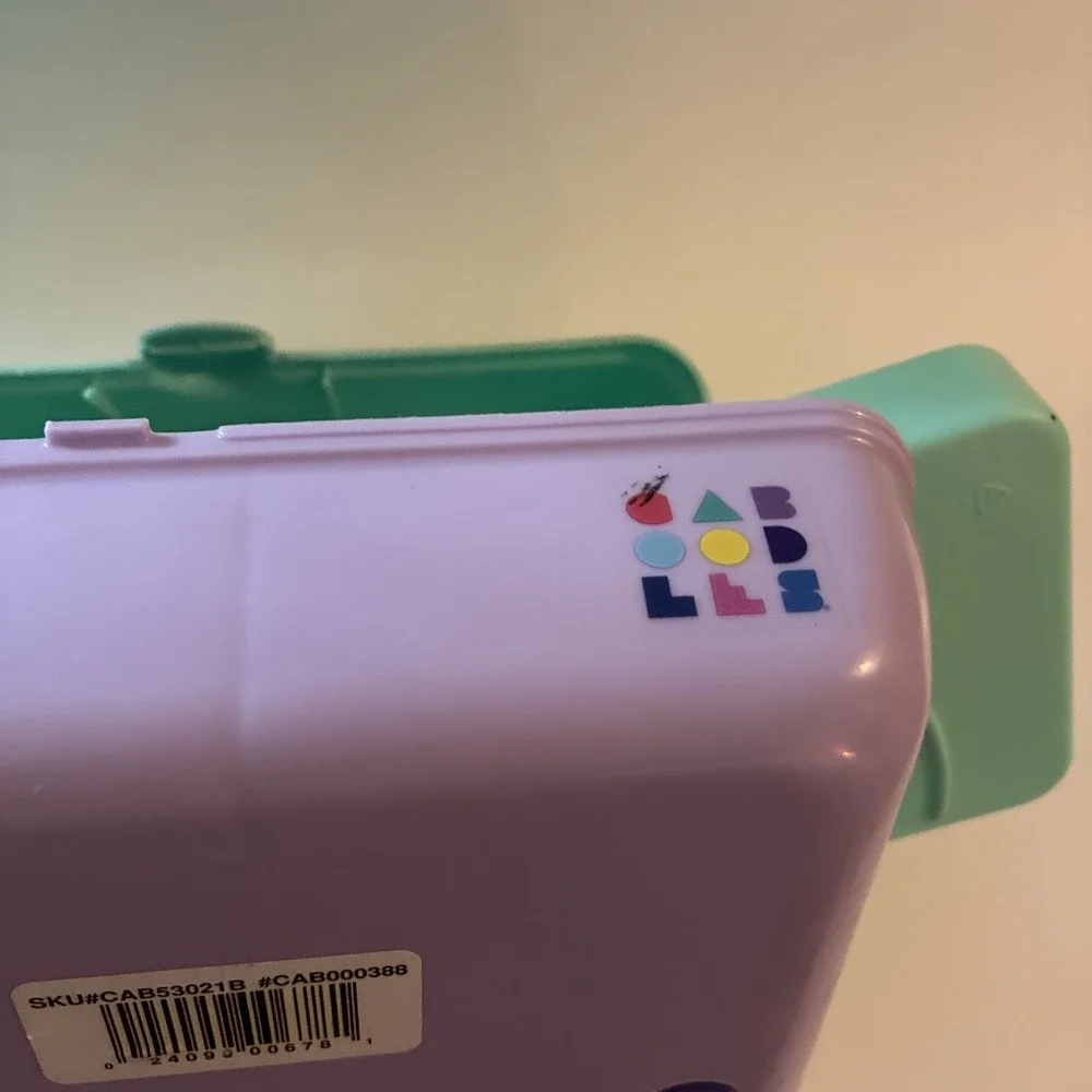 Vintage CABOODLES Small Makeup Case Mini Size Purple Teal White 9